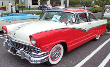 1956 Ford Fairlane